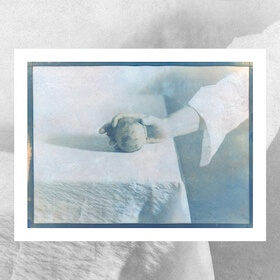 Tricolour cyanotype by Marian Verkerk